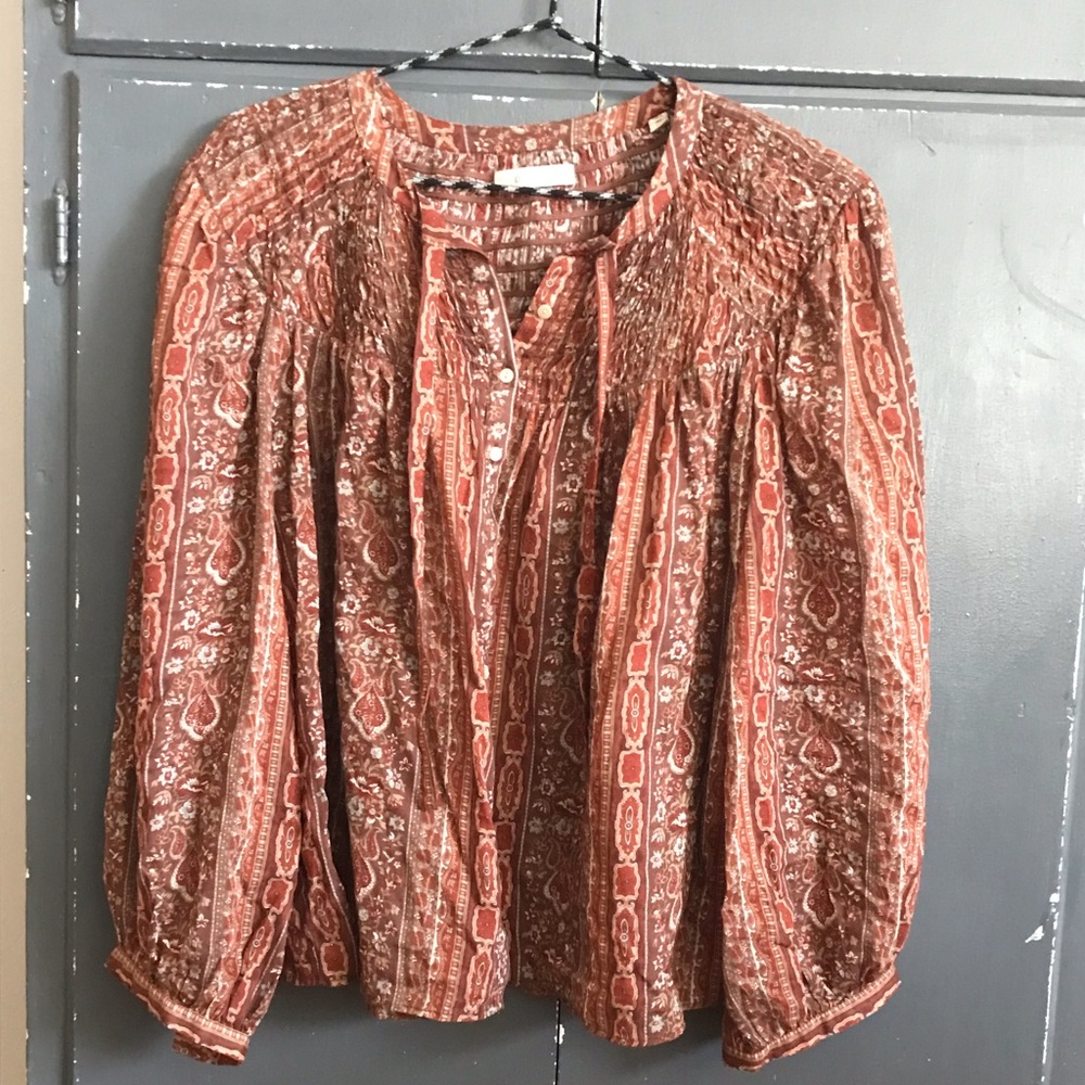 Down Blouse Sz Medium